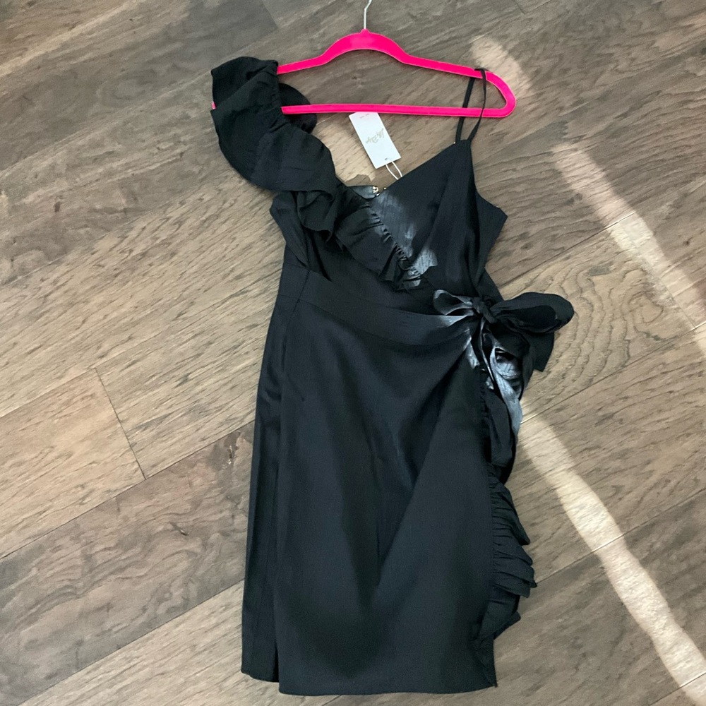 Lilly Pulitzer Elegant Black Ruffled Dress